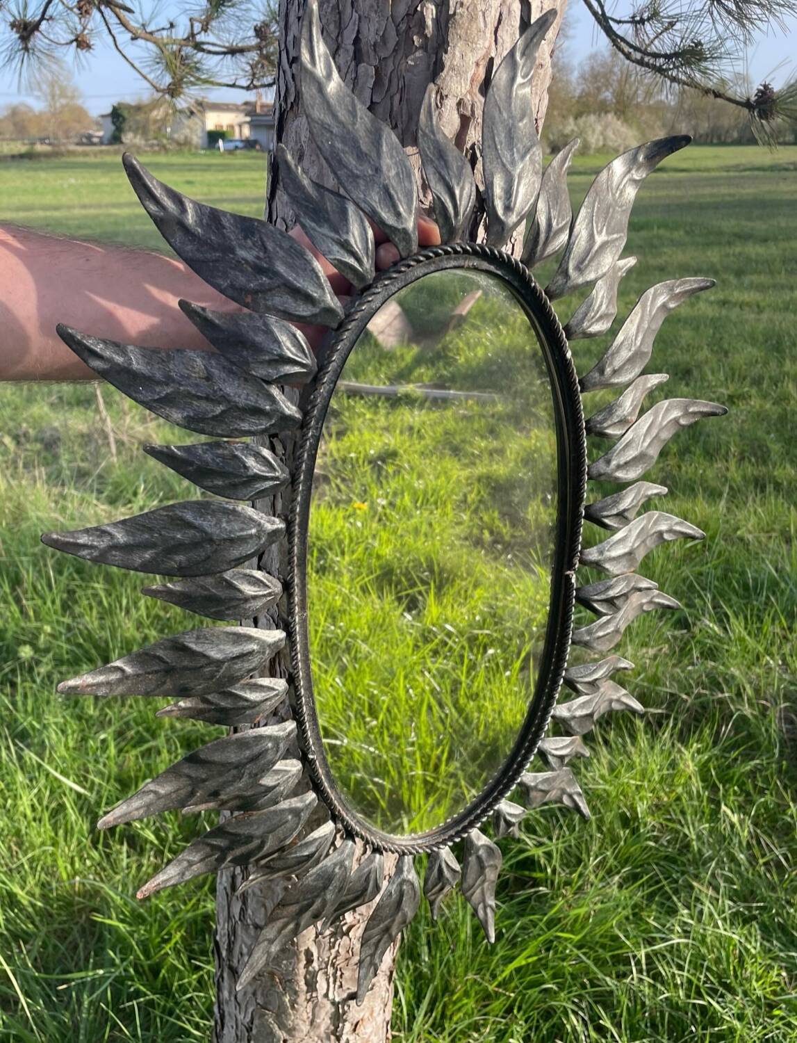 Oval leafy mirror - 1960 - sun mirror style