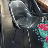 Eero Saarinen conference chairs black