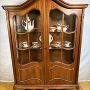 Classic Baroque Style Display Cabinet / Vitrine – Circa 1940–1960