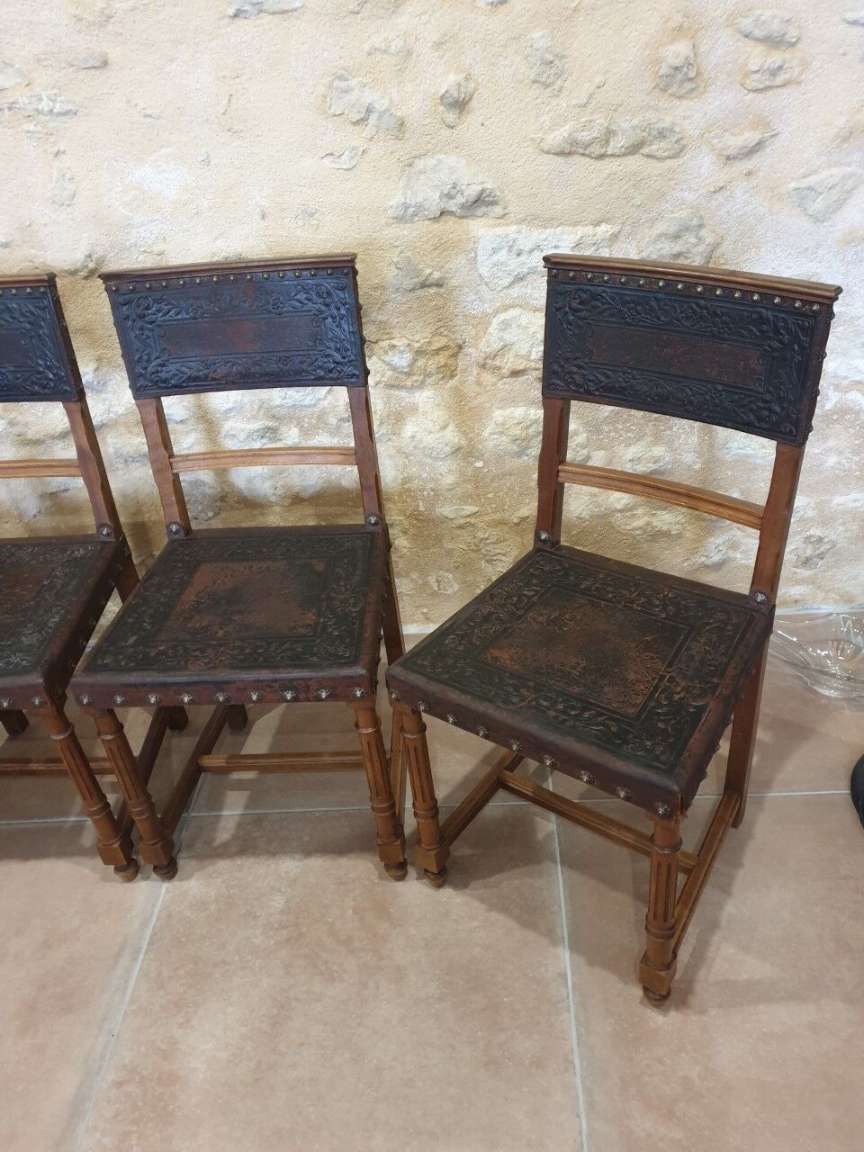 5 henry ii chairs