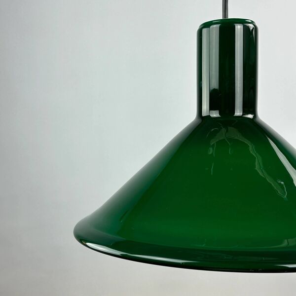 Suspension en verre danois vert modèle P & T par Michael Bang pour Holmegaard 1972