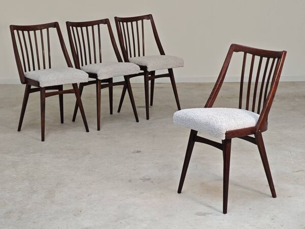 Lot de 4 chaises bouclette grise par Antonin Suman