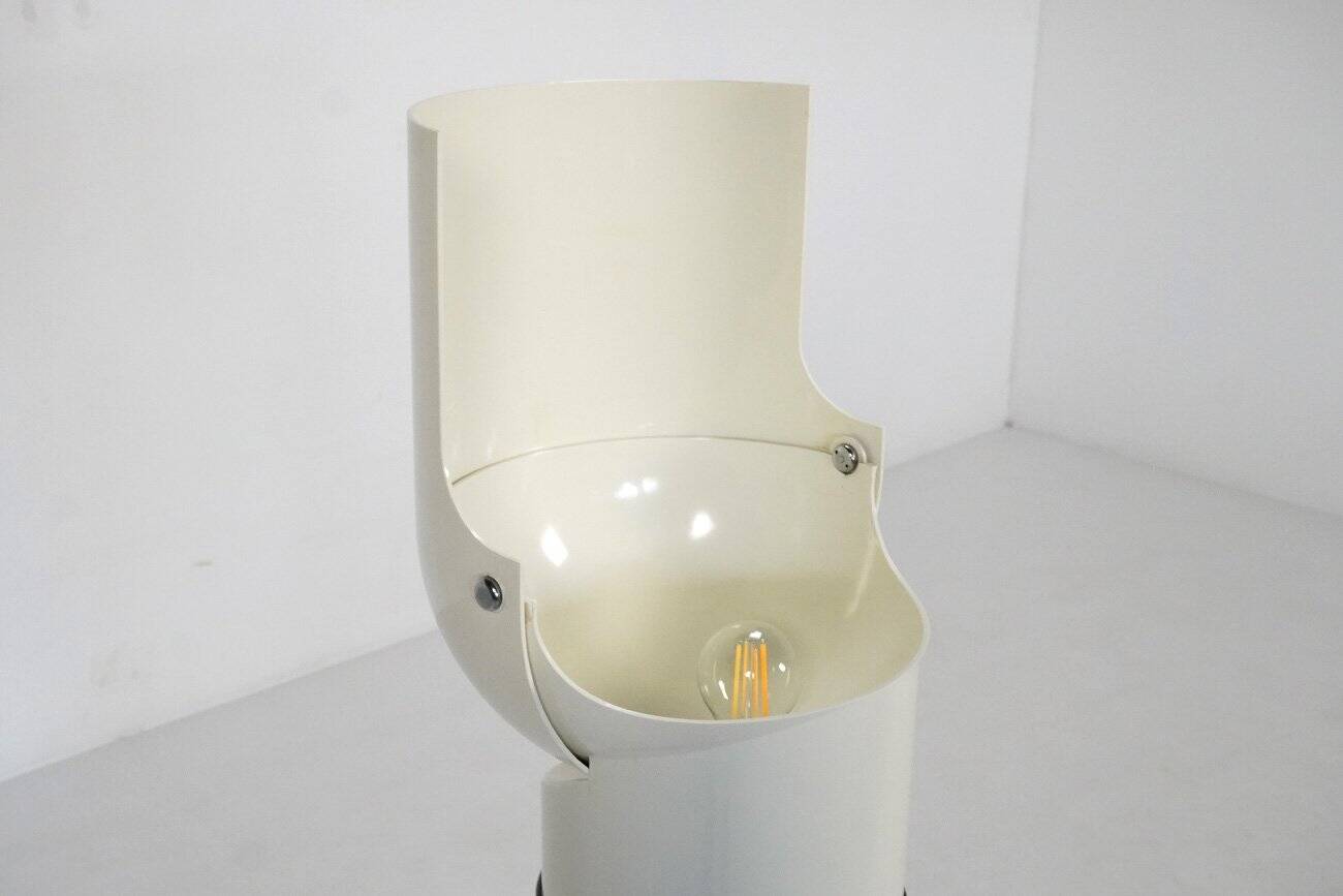 Pileo Floor Lamp by Gae Aulenti for Artemide, 1970s