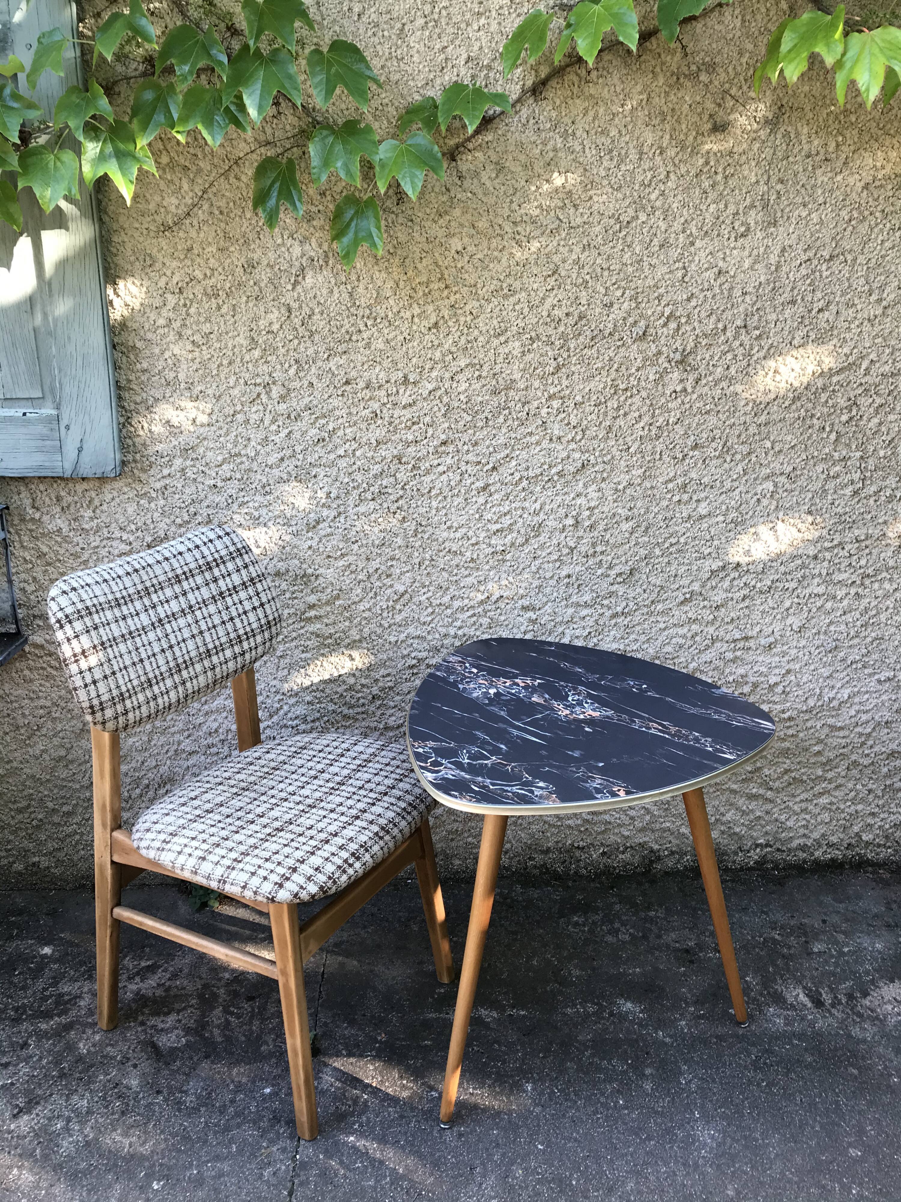 Vintage side table tripod feet compas