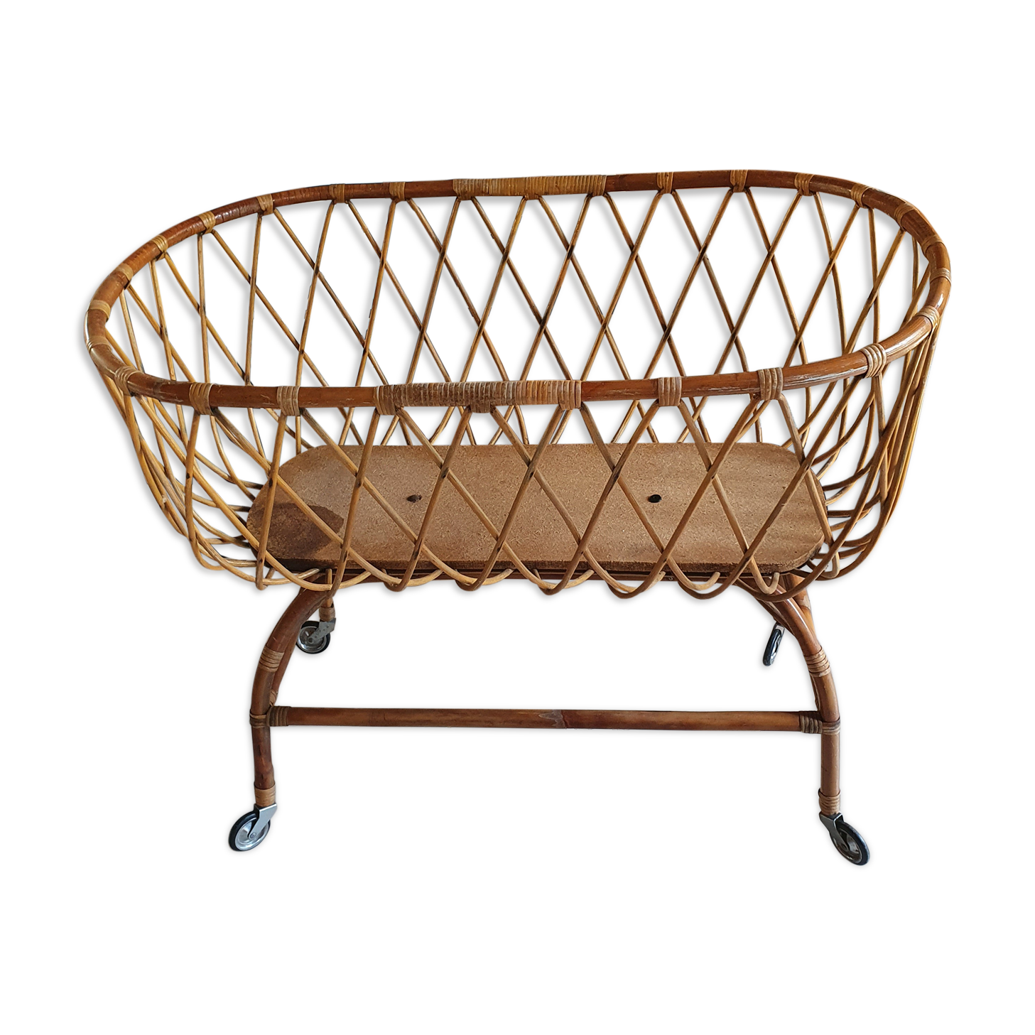 Vintage rattan crib