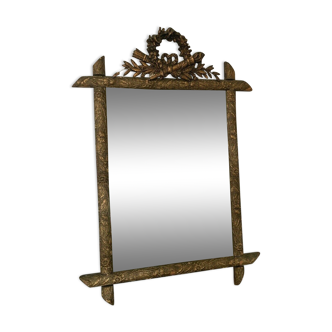 Miroir de style Louis XVI en bois et stuc patiné  XX siècle 105 X  75cm