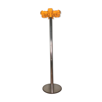 Modular coat rack by Paolo Orlandini & Robert Lucci edited by Velca Legnano