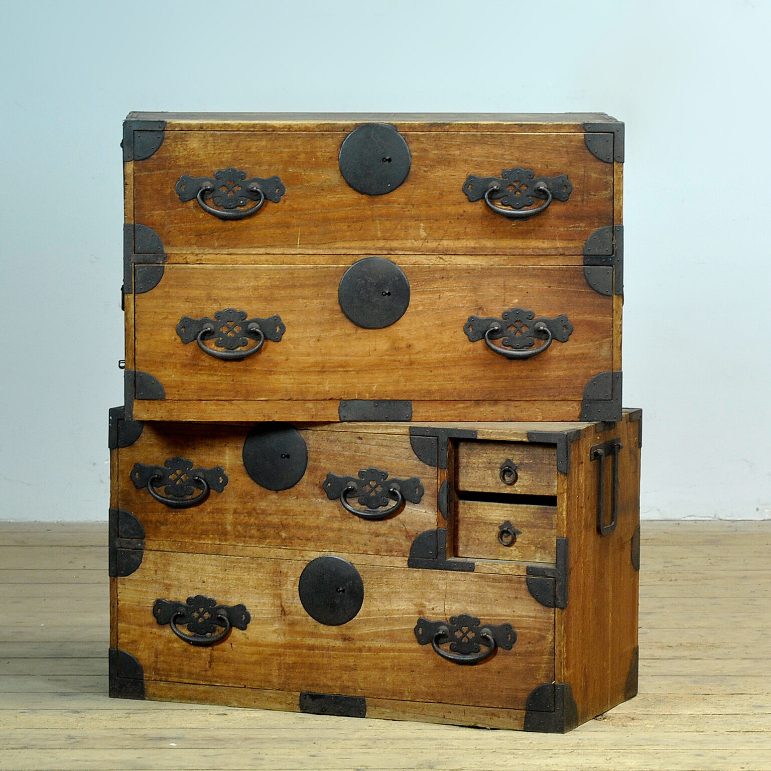Japanese Tansu chest of drawers, circa 1870