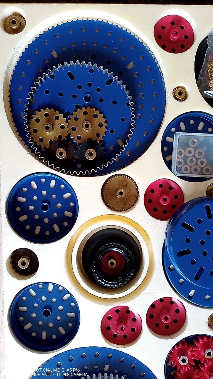 Kit de construction Metallus "Berlin box 1" / n°9800-60 / compatible MECCANO