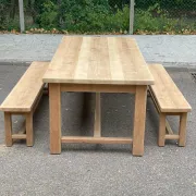 2 stripped farmhouse benches in solid oak, 1970, 175cm.