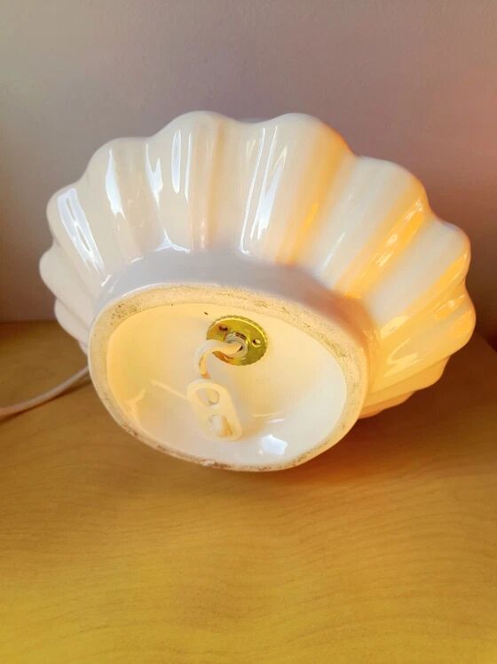 Shell lamp 1980
