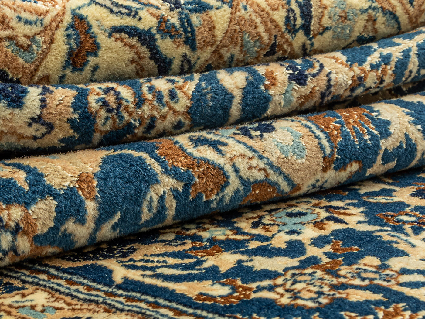 Nain Carpet, 115 x 200