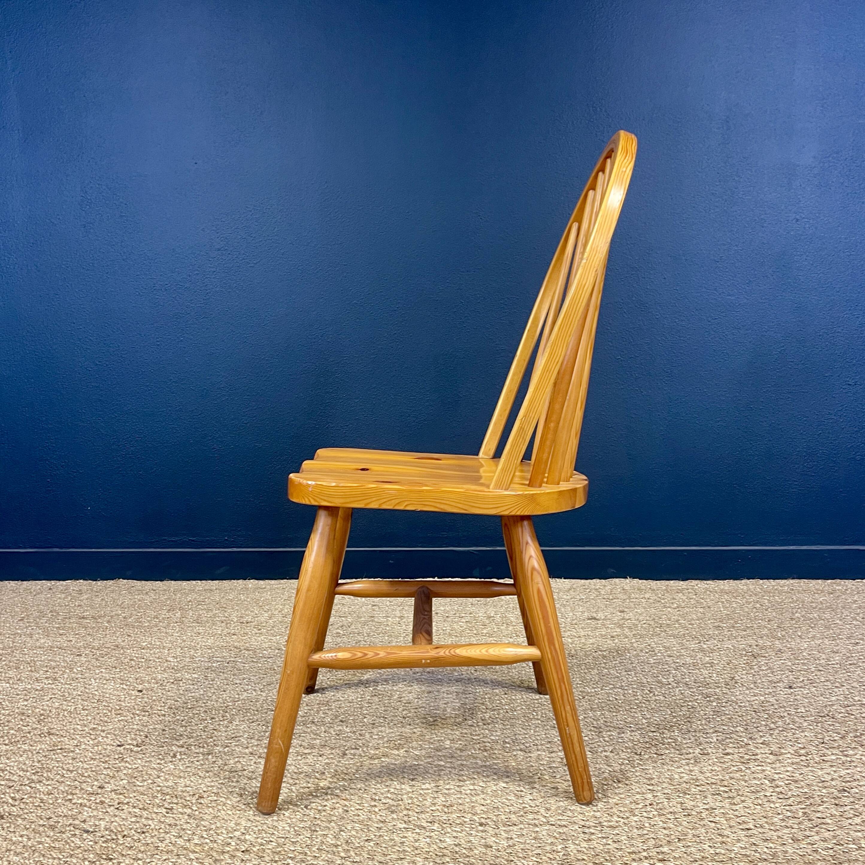 Set of 6 solid pine chairs from the 80s