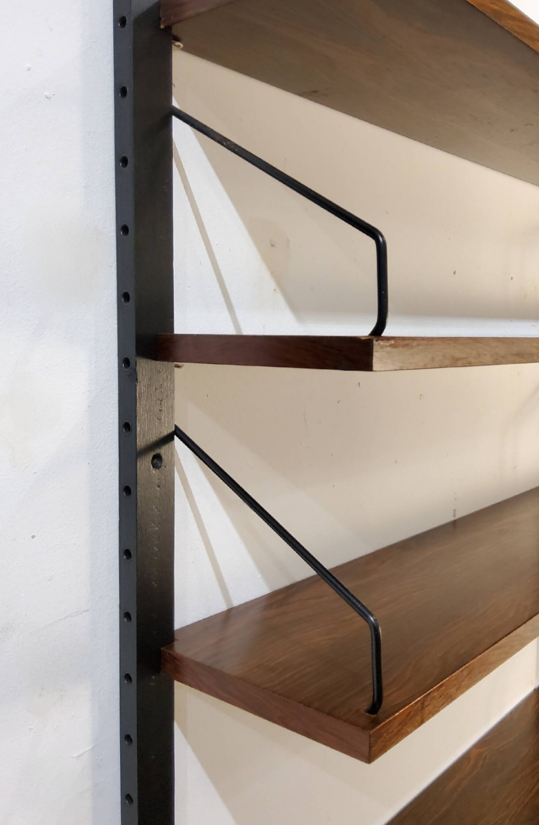 Vintage Poul Cadovius wall system – 1960s