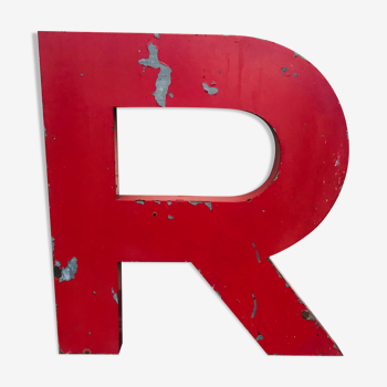 letter R XXL from Garage vintage red.