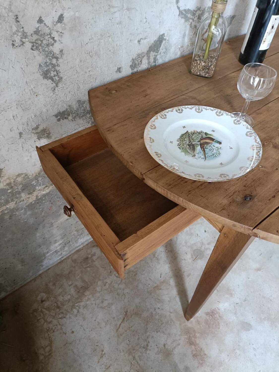 Farmhouse table