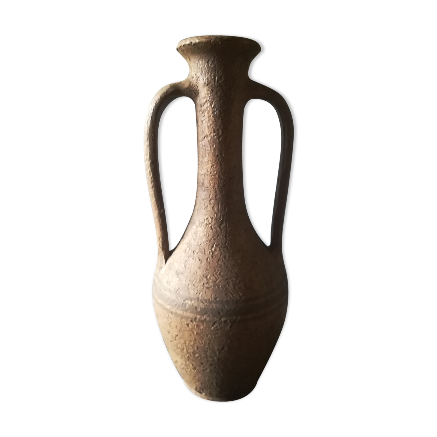 R & M of Valencia, the barn at the potters, vase with 2 handles.