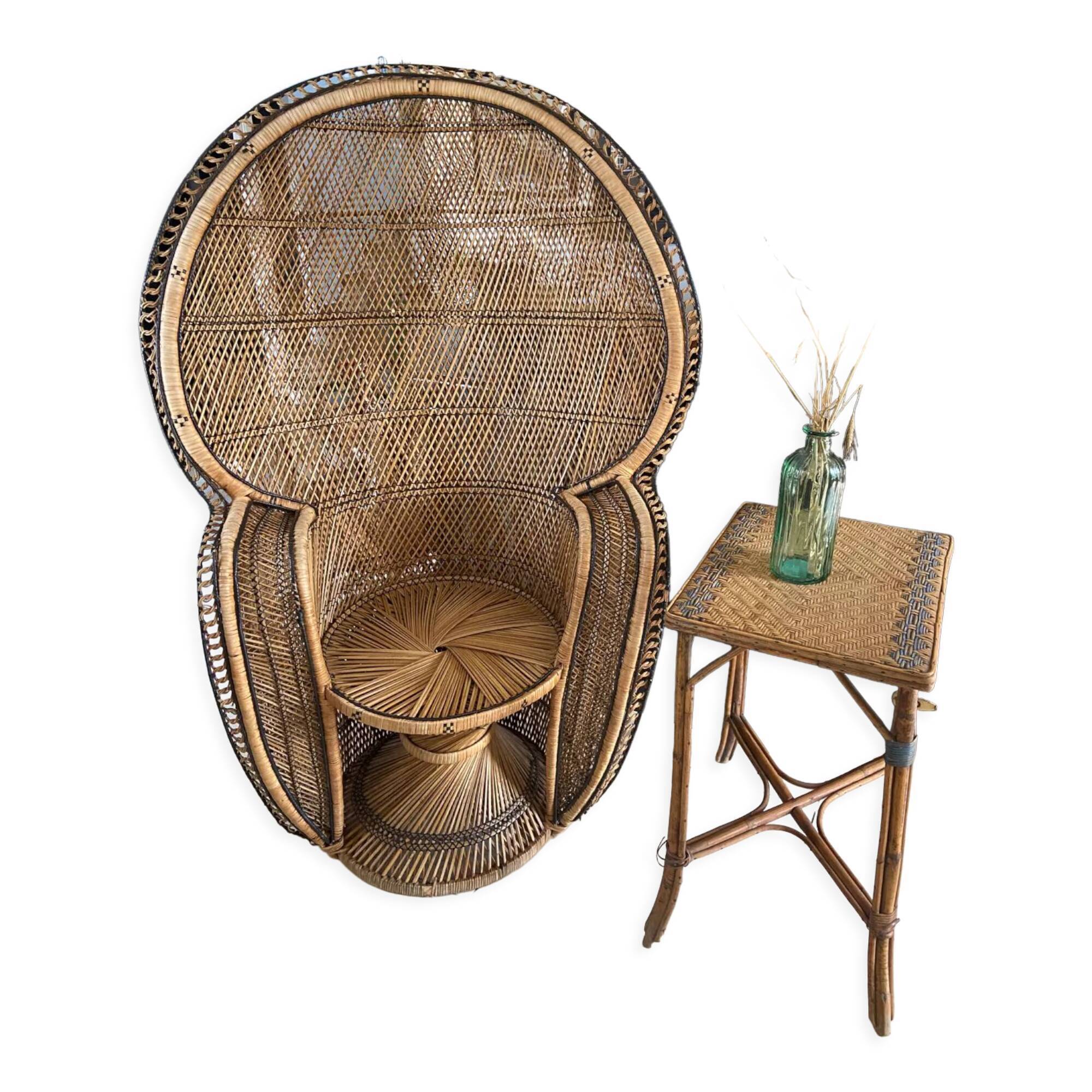 Fauteuil Emmanuelle en rotin année 1970