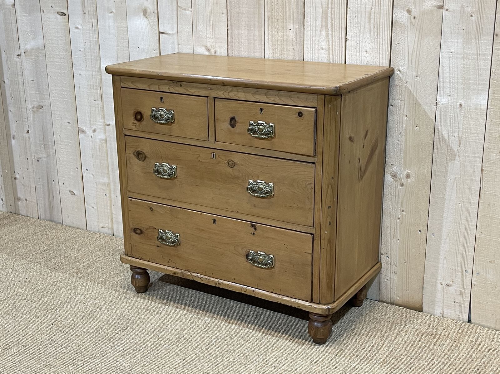 English chest of drawers in nineteenth century fir