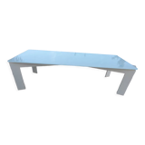 Table basse en verre et métal blanc cassé