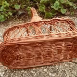 Panier porte bouteille en osier , vintage