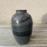 Set of 20 decorative items