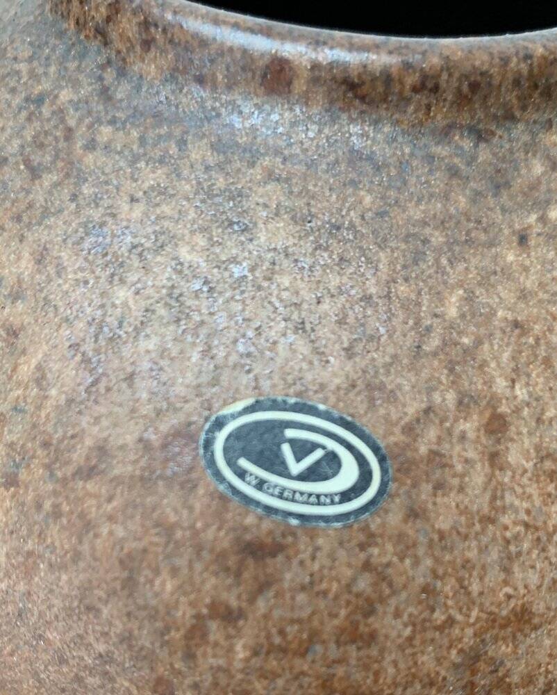 Mid-century German minimalist studio pottery vase by Fritz Van Daalen, 1960s.