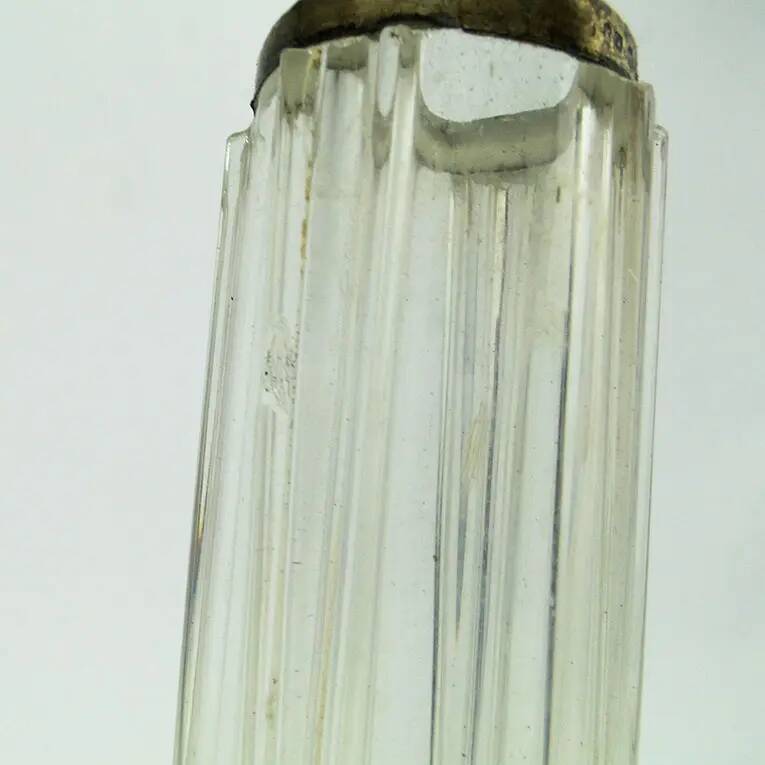 Art Nouveau vase, green glass, silver mount, United Kingdom, early 20th century