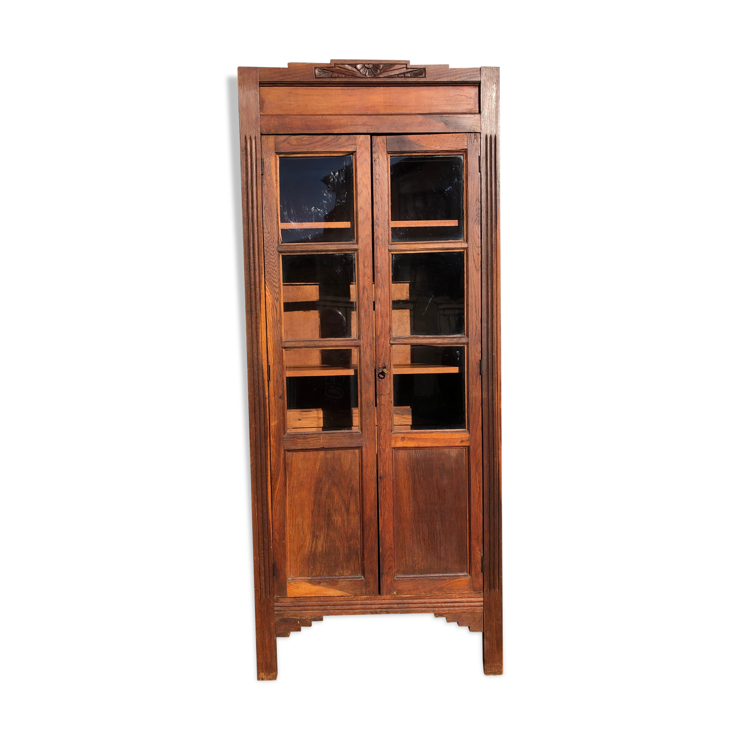 Armoire parisienne