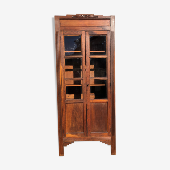 Armoire parisienne