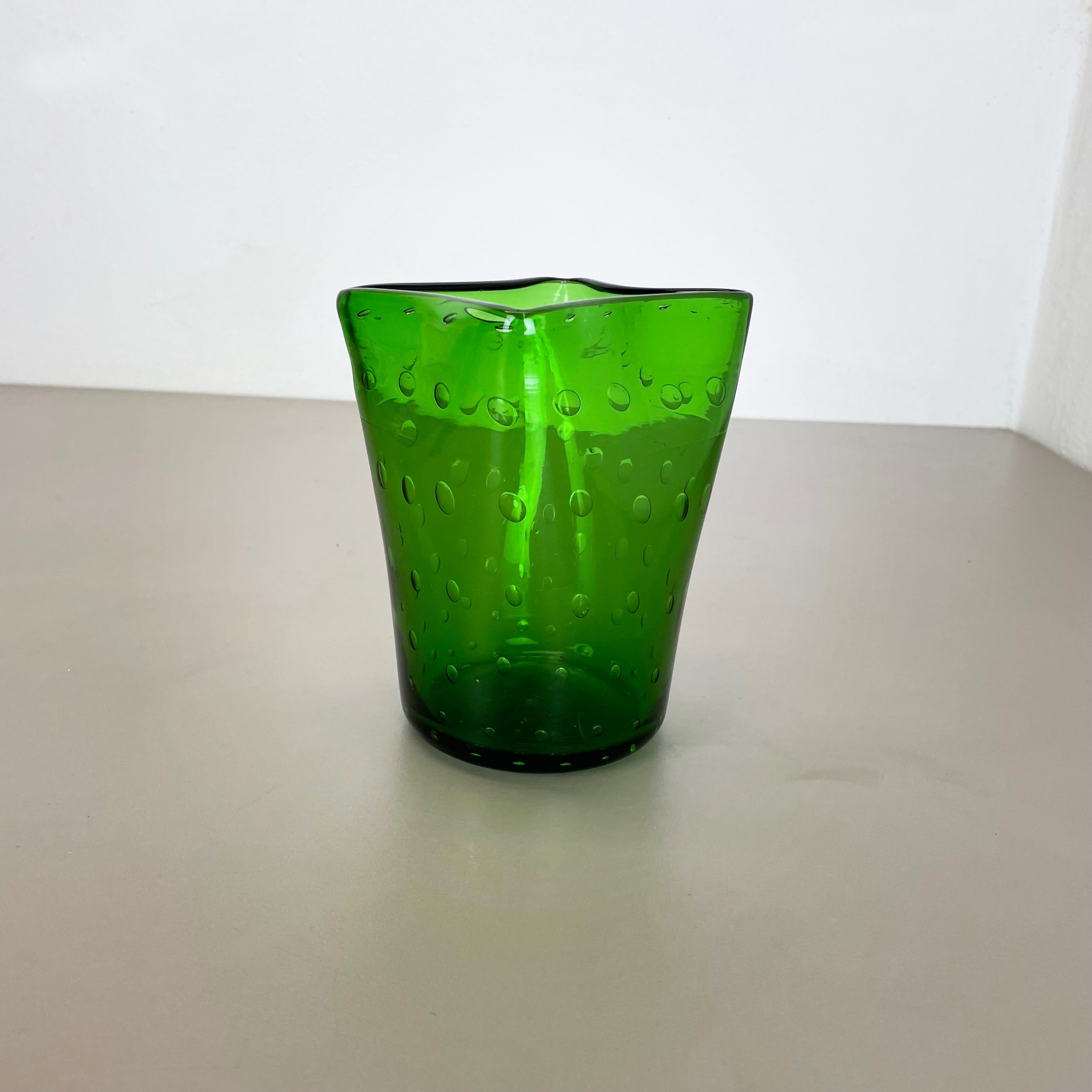 Murano Glass Bullicante Bubble "Green" Vase Element Shell Murano, Italy, 1970s