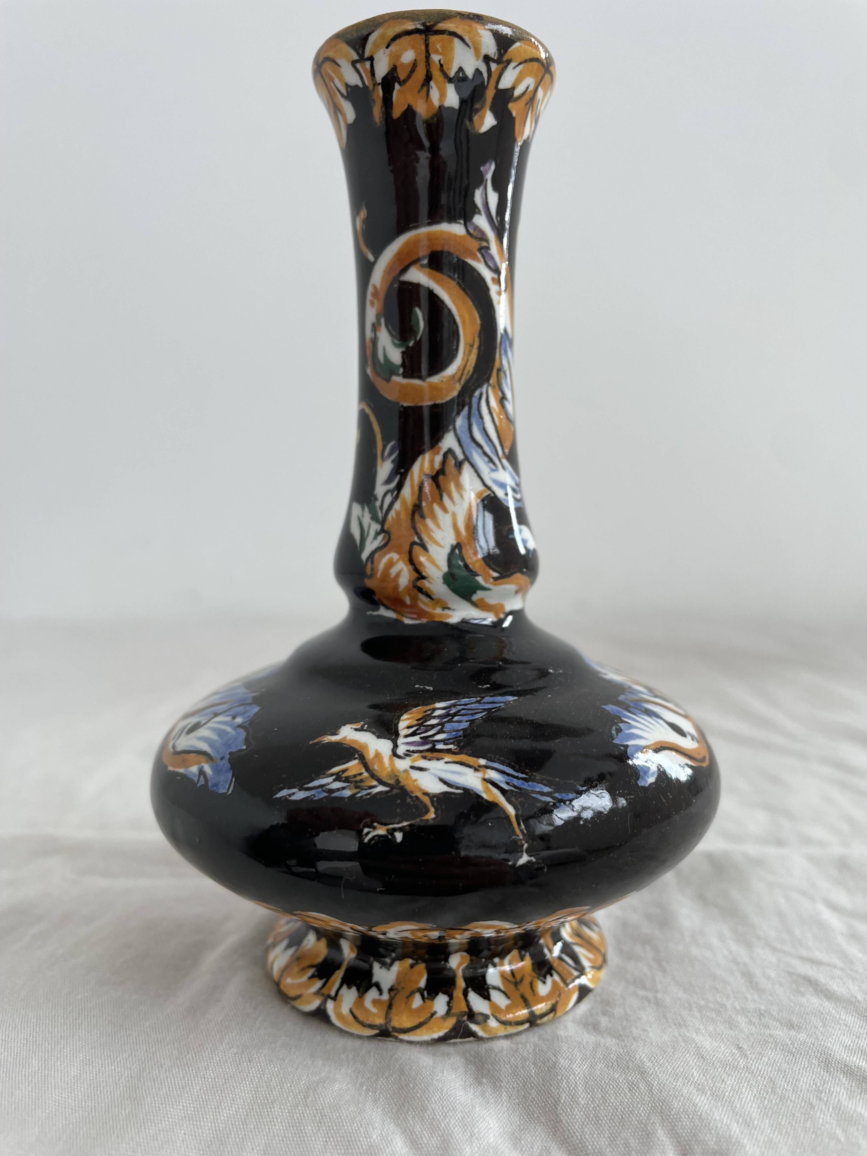 Vase faïence Gien, décor Renaissance italienne, décor Italien Thibault