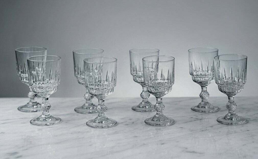 8 vintage bistro stemmed glasses