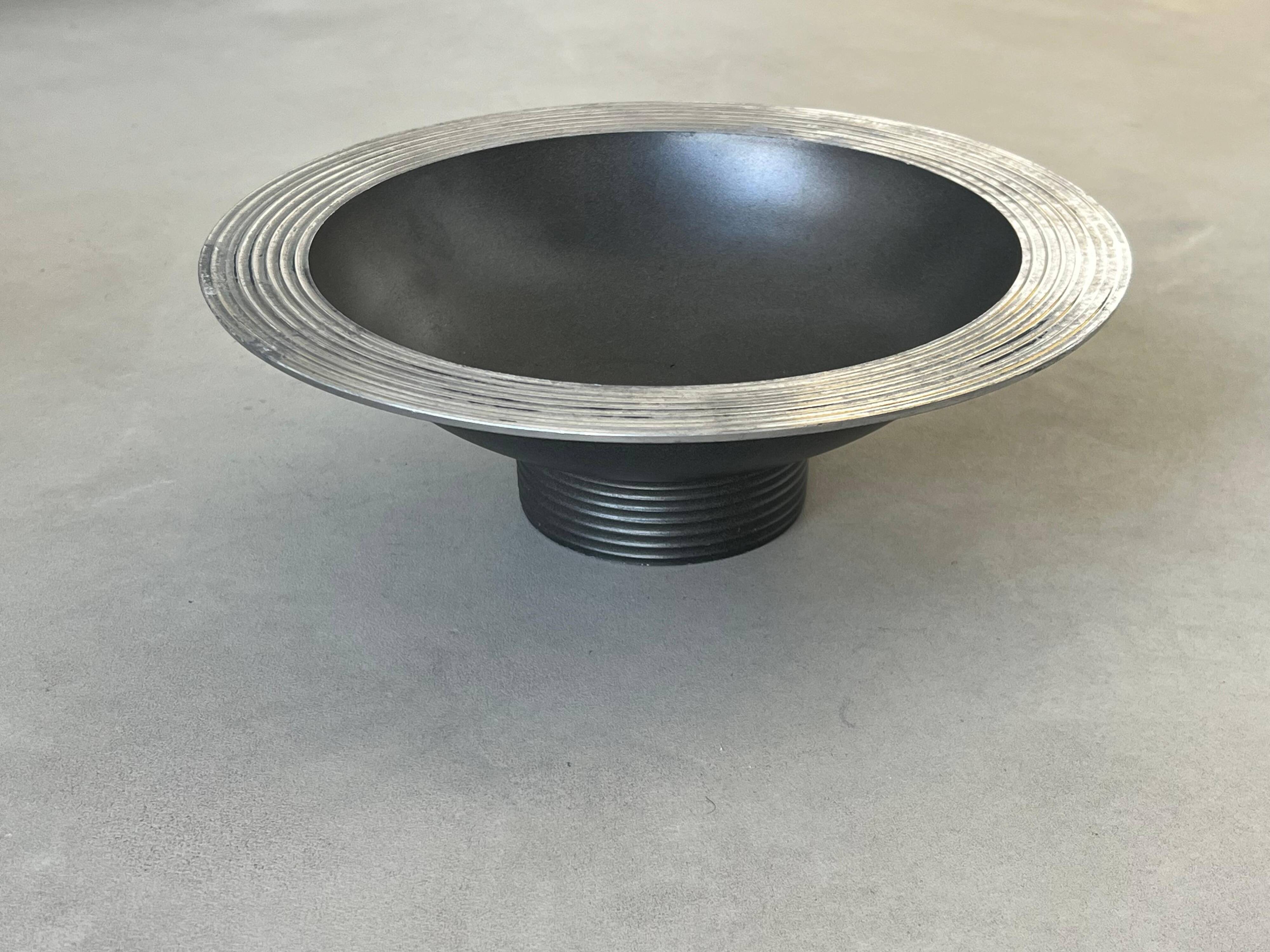 Centerpiece metal art deco fruit bowl, center table, accessory for styling