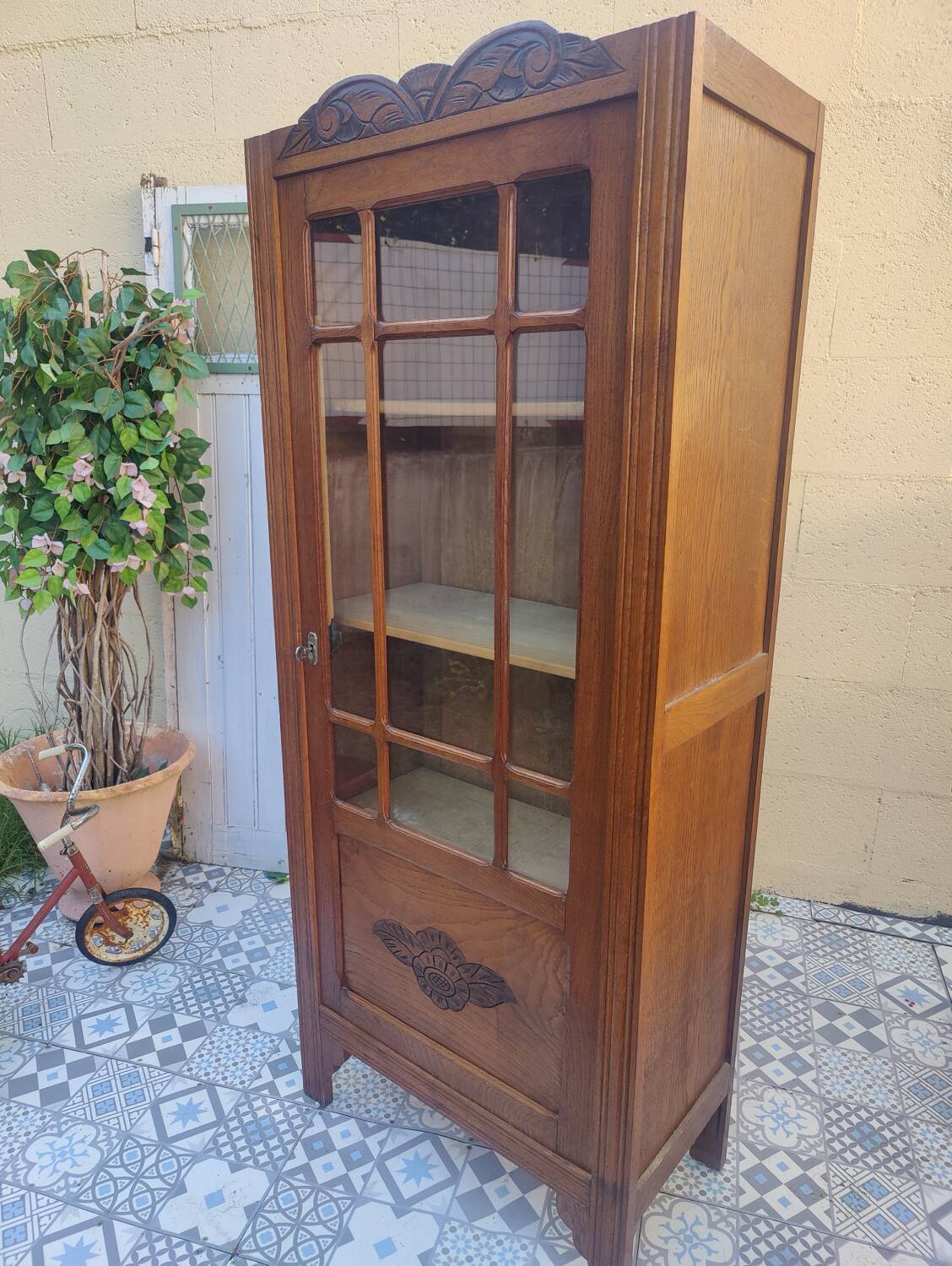 Charmante bonnetière art déco