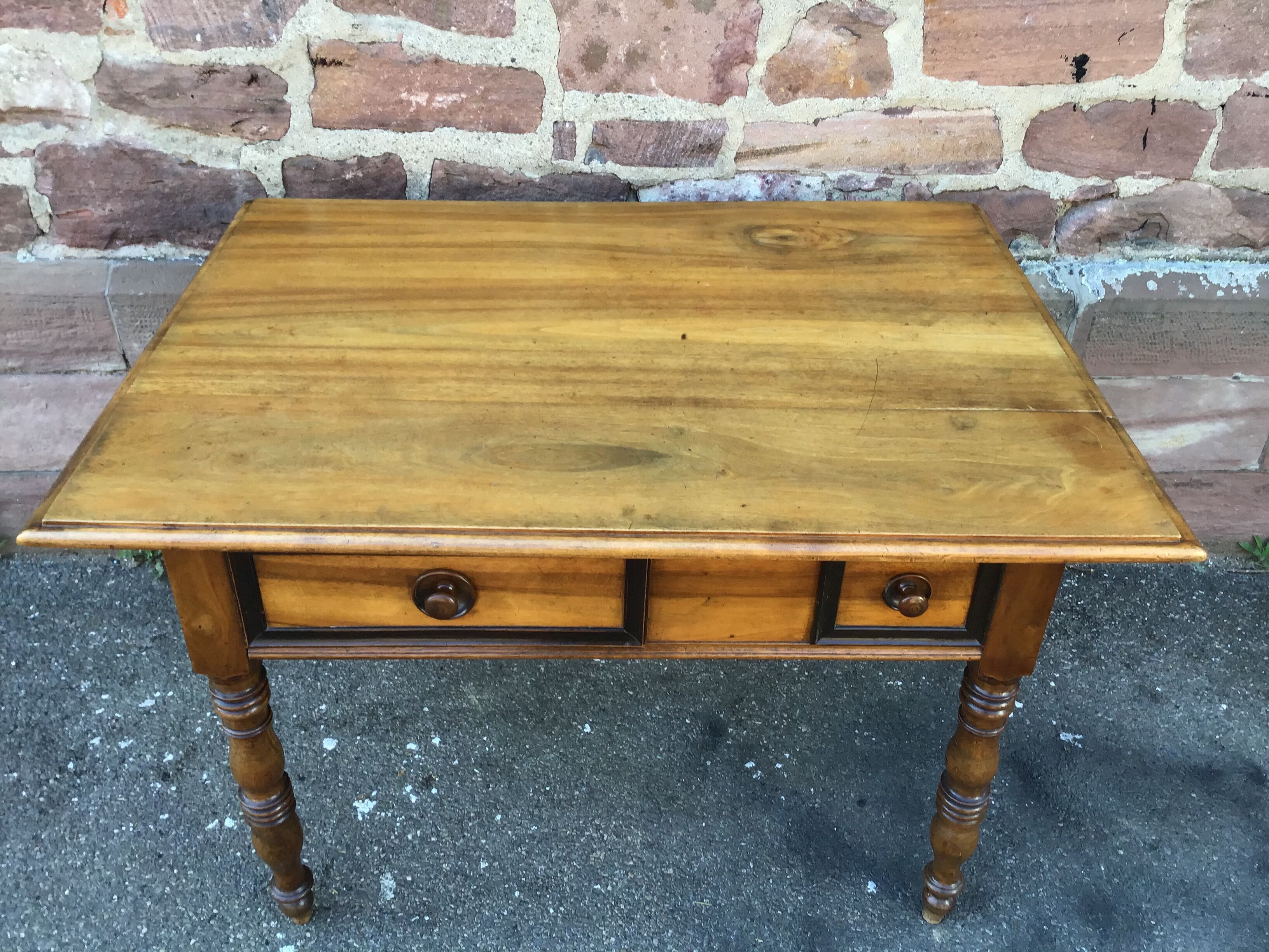 Table de ferme alsacienne noyer 19ème