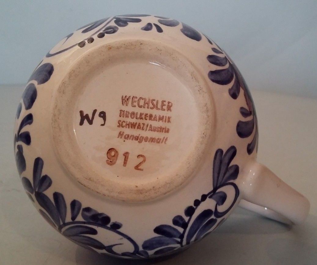 Small earthenware cream jar Wechsler Austria