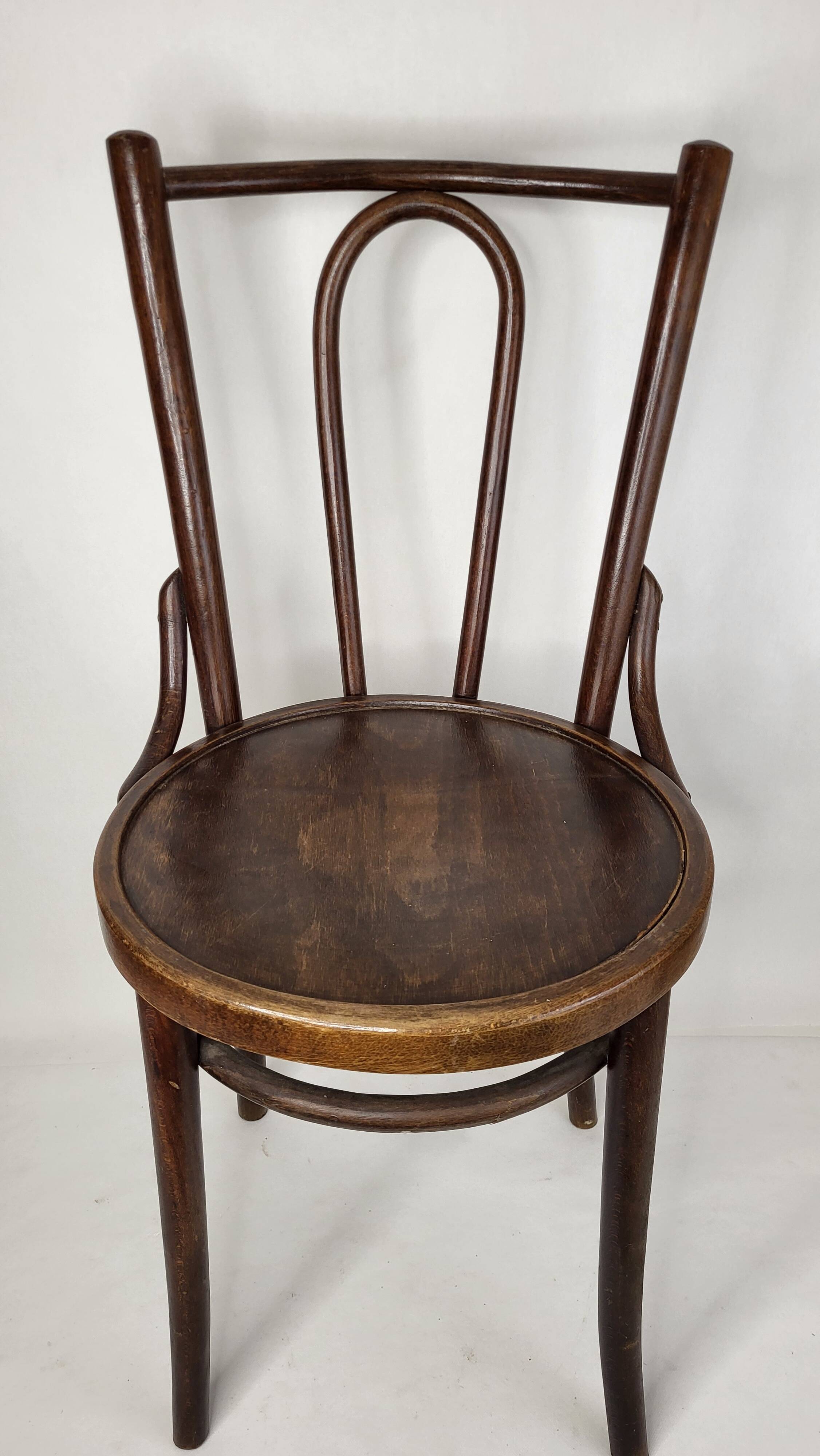 Bentwood bistro chair