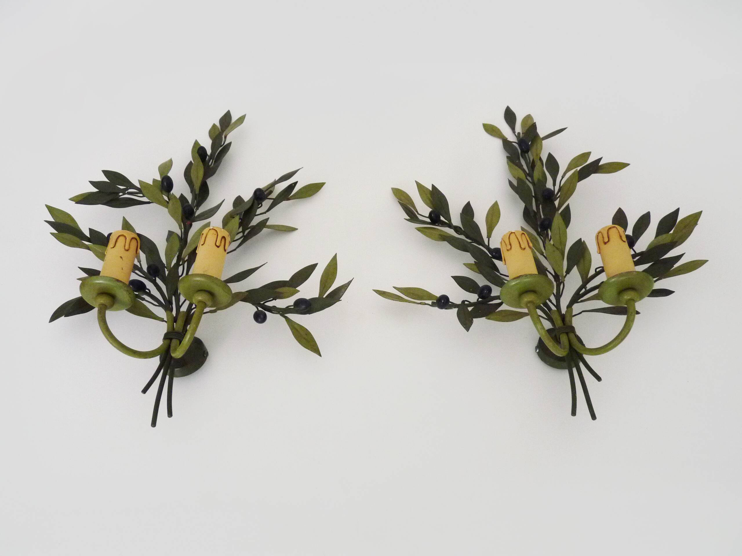 Large pair of olive branch wall sconces Art et FLoritude