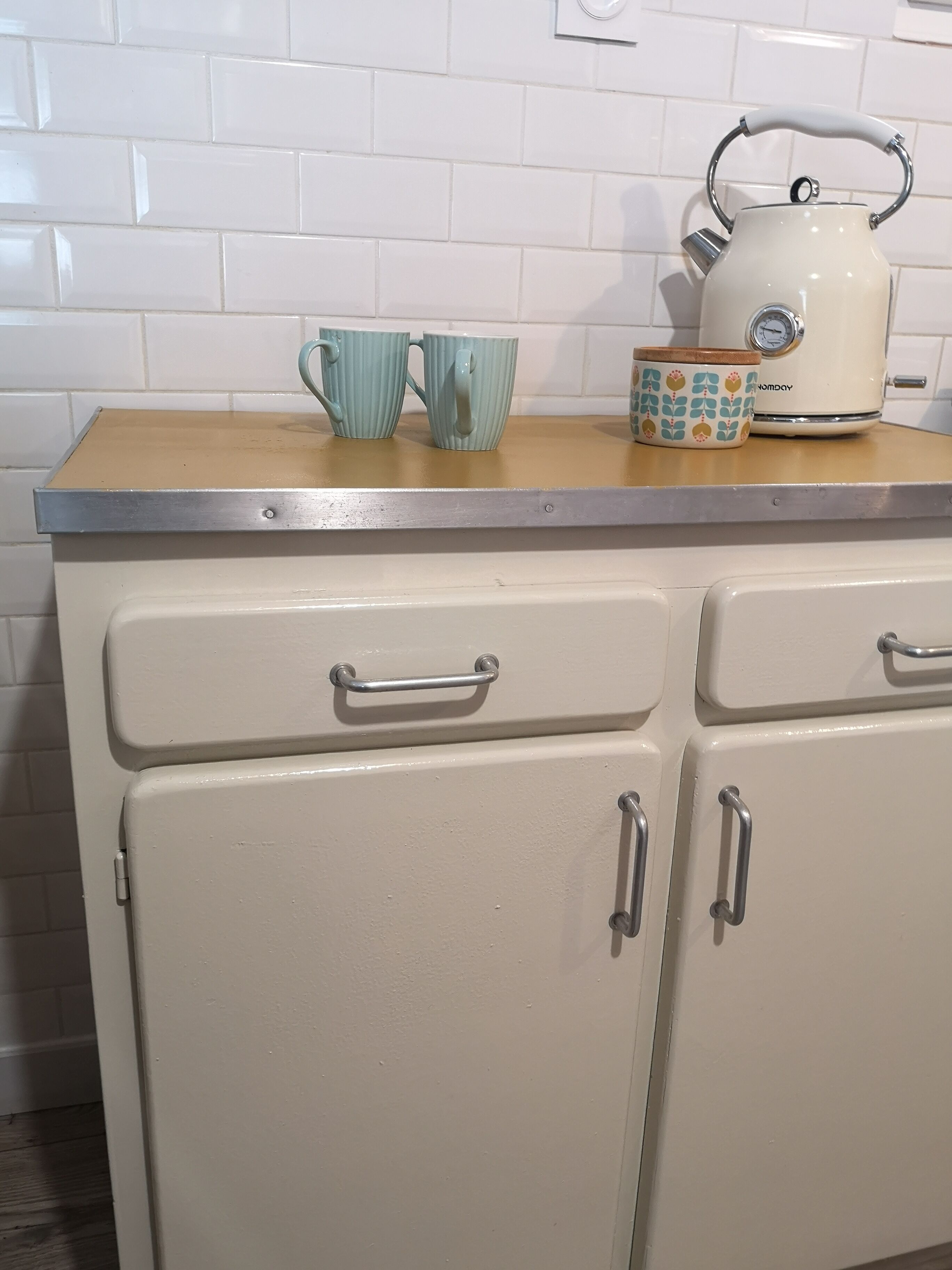 Vintage kitchen furniture mado style 60