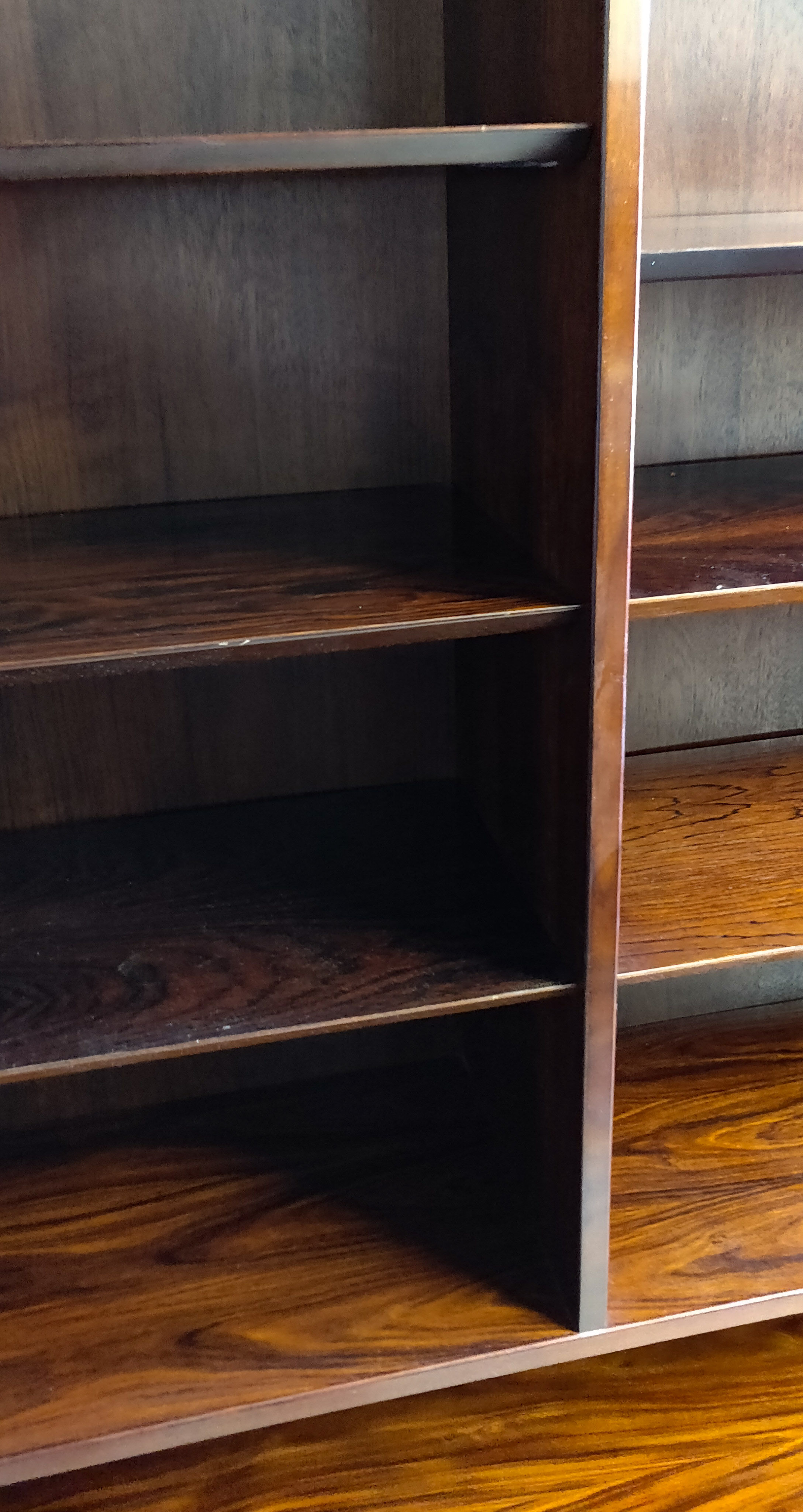 Designer bookcase Poul Hundevad 1960 Denmark mahogany