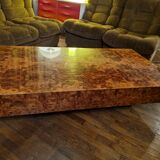 Italian design coffee table in burl wood by Roche Bobois, 1970s.