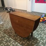 Folding table scandinavian