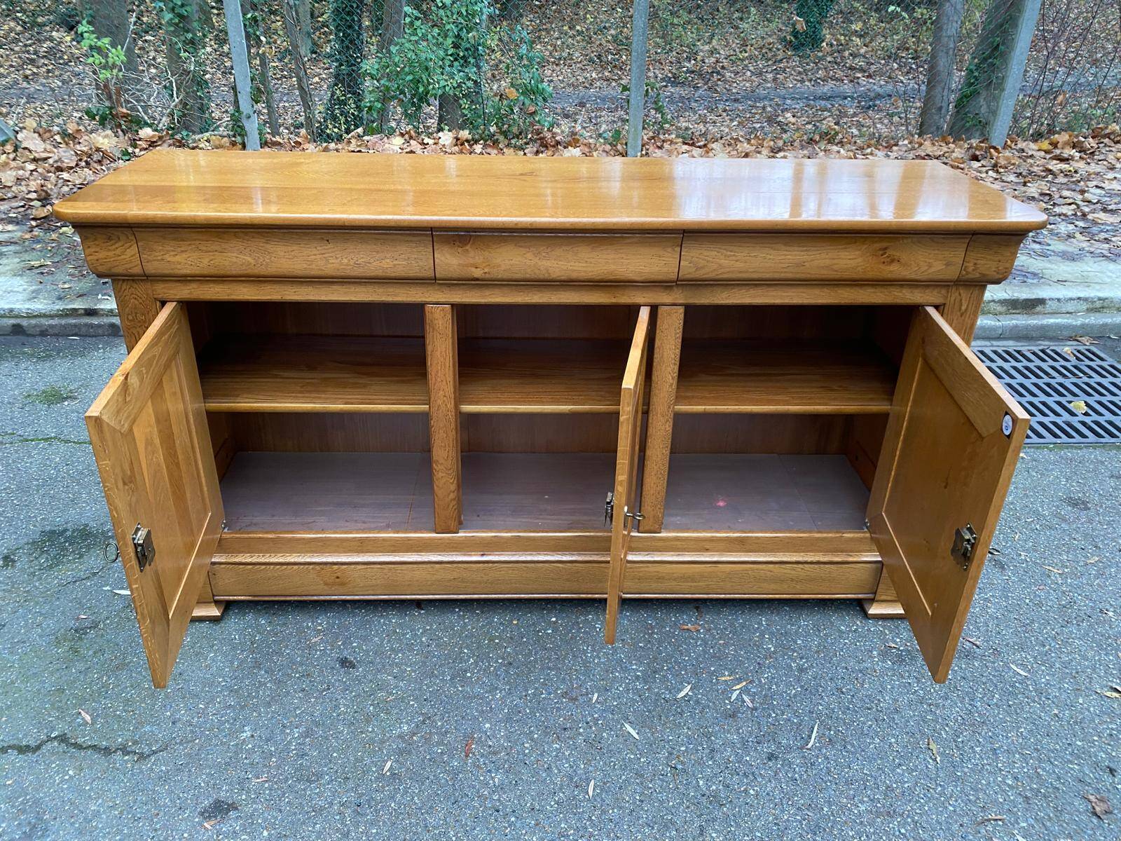 Buffet enfilade Louis Philippe en chêne massif du 20ème 186cm