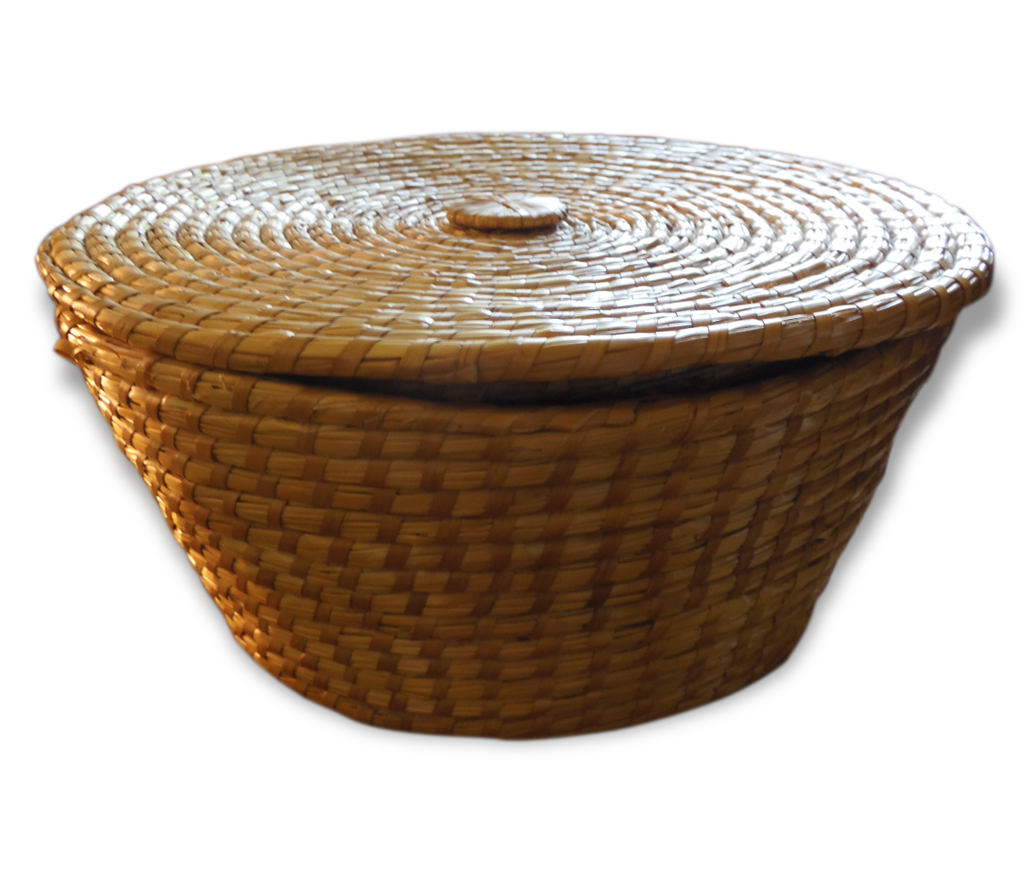 Trash in straw, inside Red satin, vintage 70's