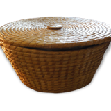 Trash in straw, inside Red satin, vintage 70's