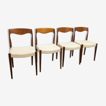 Set of 4 Scandinavian chairs in Teak and Skai from 1960