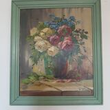 Old bouquet of flowers table