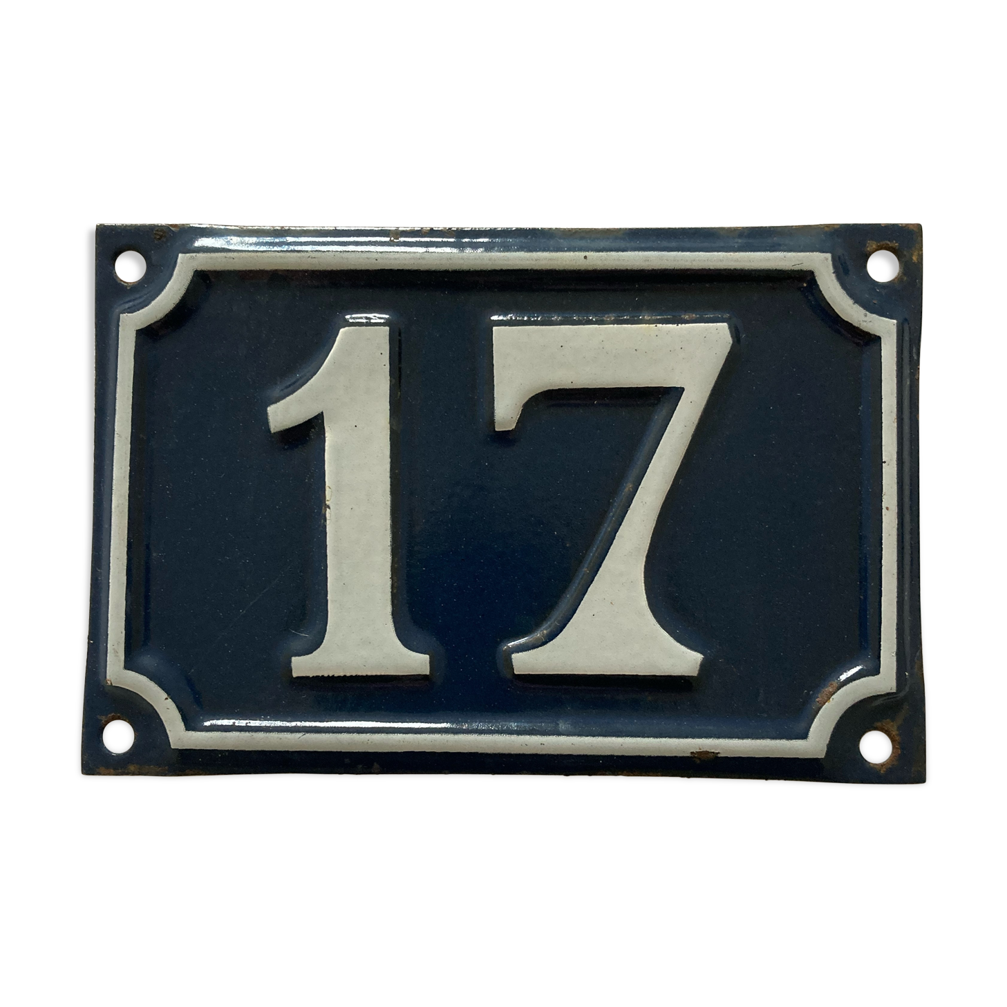 Enamelled street number 17