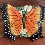 Butterfly trivet